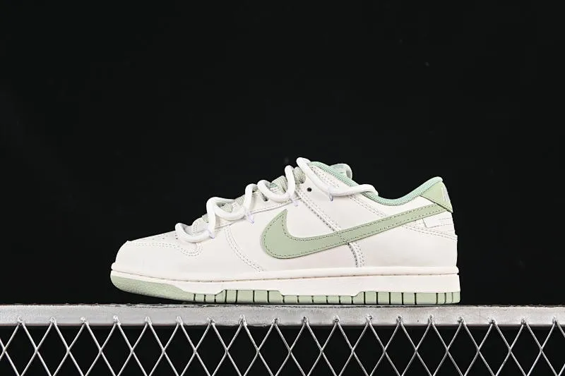 All Categories Nk SB Dunk Series Nk SB Dunk Low High-end Customized Low-top Shoes Nike SB Dunk Low "Just Do It" Straps Anniversary High-end Customized Low-top Casual Shoes WG0508-048